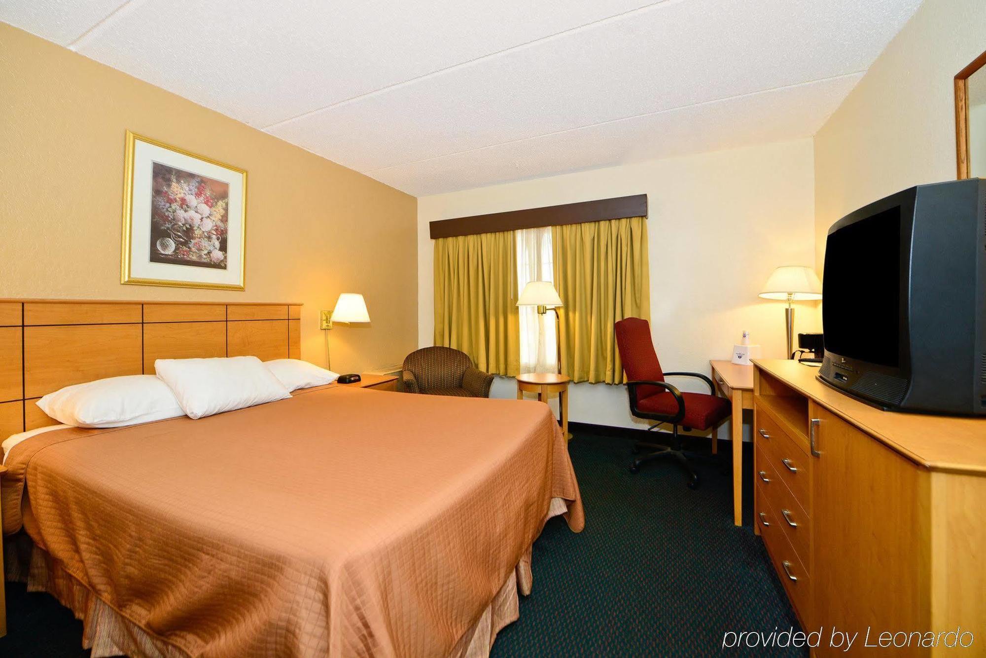 Americas Best Value Inn And Suites St. Cloud Saint Cloud Room photo